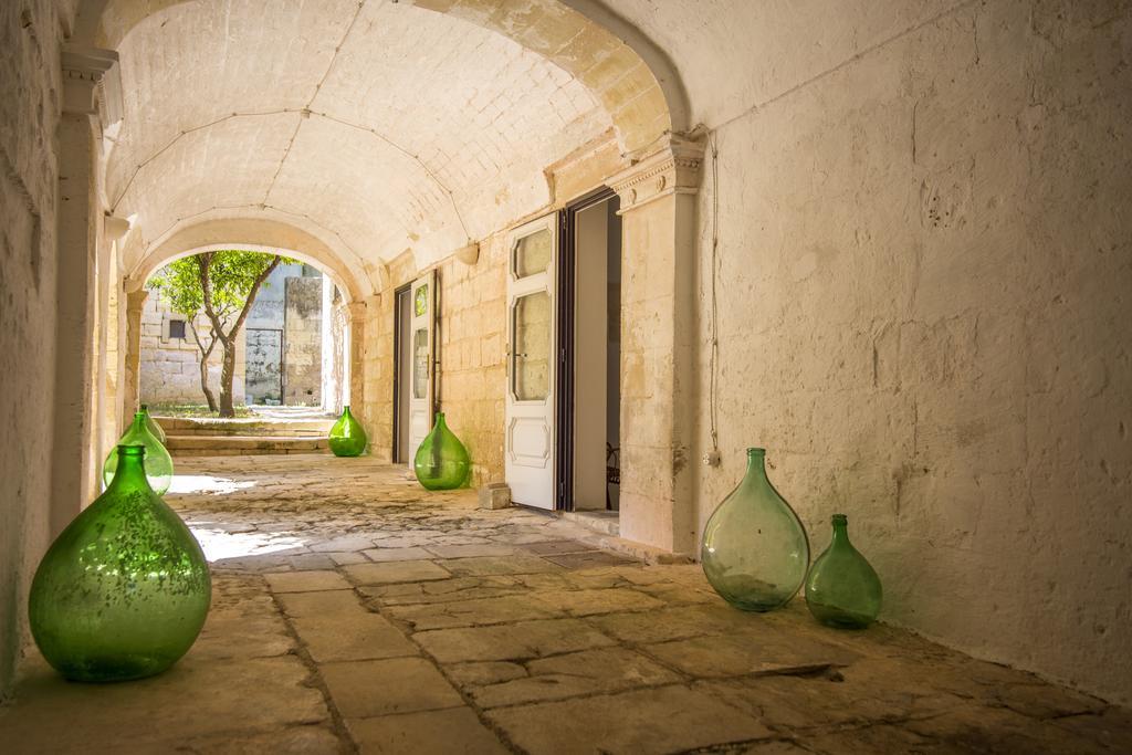 Castello Di Casamassella Bed & Breakfast エクステリア 写真