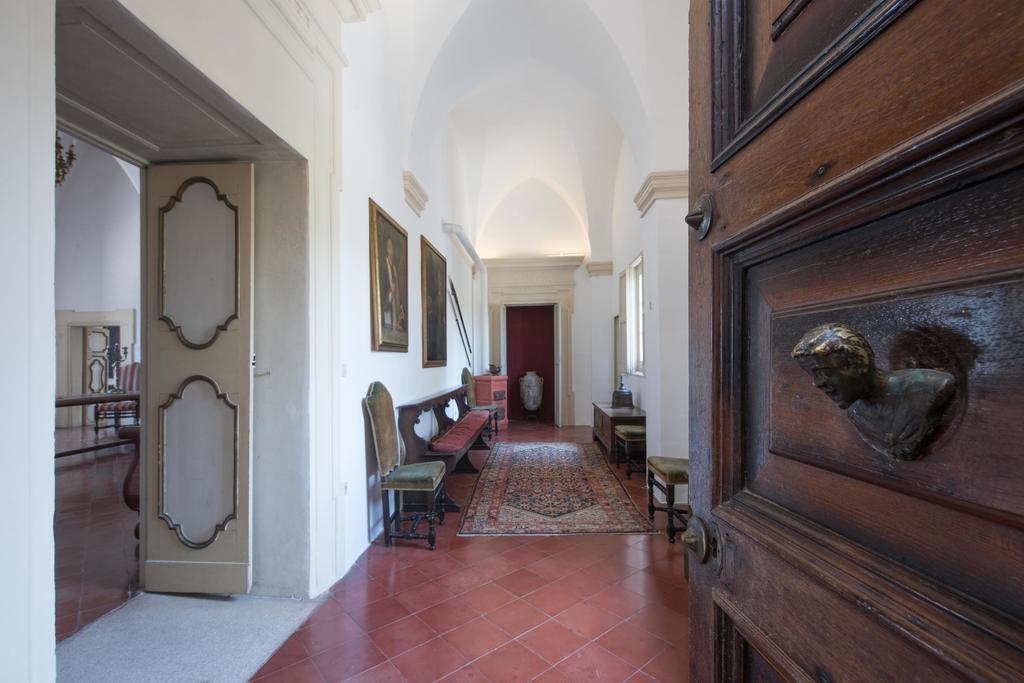 Castello Di Casamassella Bed & Breakfast エクステリア 写真